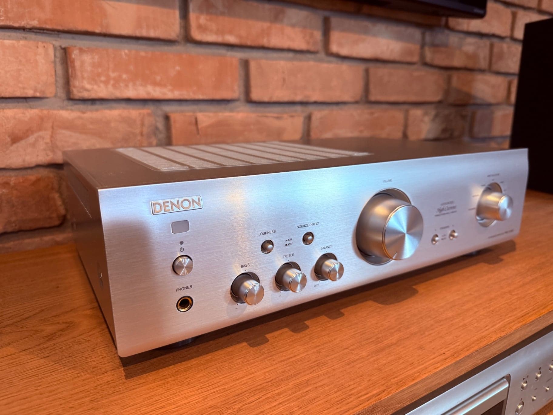 Wzmacniacz Denon PMA 720 AE